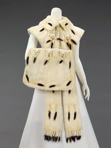 Accessory set, American, 1890-99. Creator: C. G. Gunther's Sons