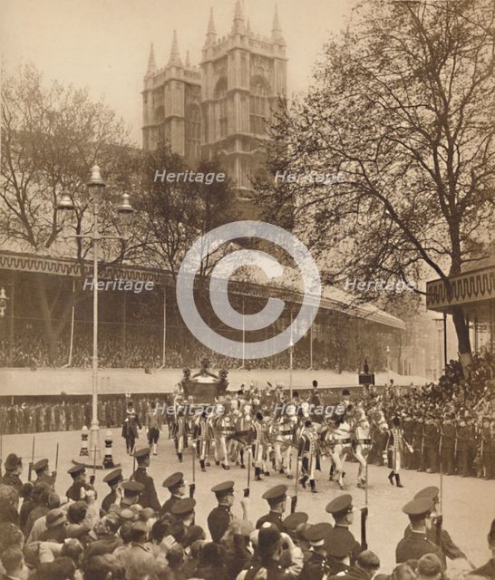 'Acclaimed by Thousands at Westminster', May 12 1937. Creator: Unknown.