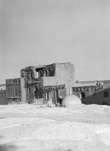 Acoma, New Mexico area views, between 1899 and 1928. Creator: Arnold Genthe
