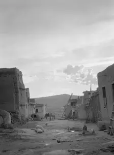 Acoma, New Mexico area views, between 1899 and 1928. Creator: Arnold Genthe