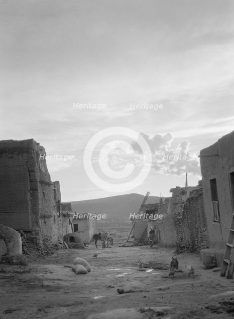 Acoma, New Mexico area views, between 1899 and 1928. Creator: Arnold Genthe.