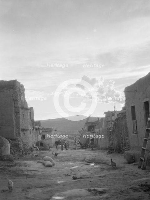 Acoma, New Mexico area views, between 1899 and 1928. Creator: Arnold Genthe.