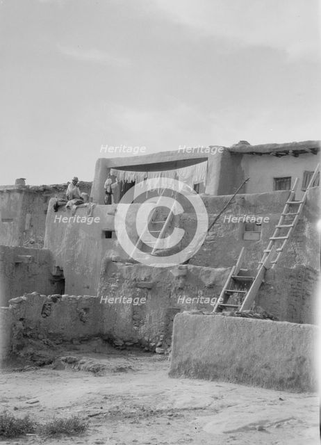 Acoma, New Mexico area views, between 1899 and 1928. Creator: Arnold Genthe.