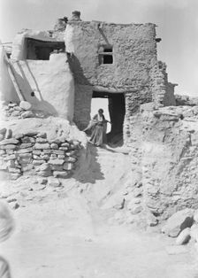 Acoma, New Mexico area views, between 1899 and 1928. Creator: Arnold Genthe
