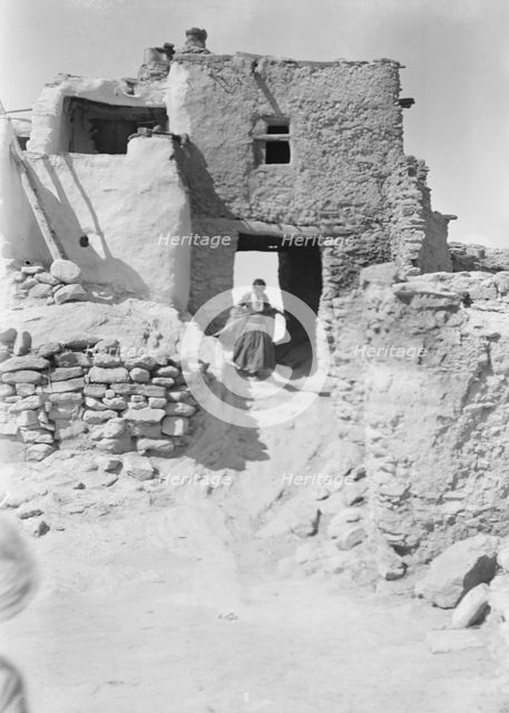 Acoma, New Mexico area views, between 1899 and 1928. Creator: Arnold Genthe.