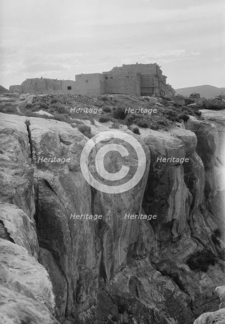 Acoma, New Mexico area views, between 1899 and 1928. Creator: Arnold Genthe.