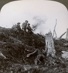 Advance across No Man's Land to assault the German lines, World War I, 1914-1918. Artist: Realistic Travels Publishers