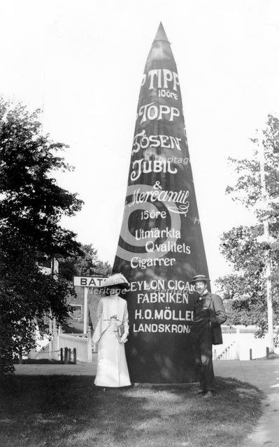 Advertising pillar for Ceylon cigars, Landskrona, Sweden. 1913. Creator: Unknown.