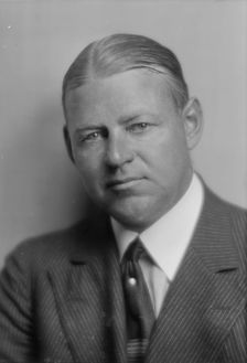 Adams, John, Mr., portrait photographt, 1914 Aug. 31. Creator: Arnold Genthe