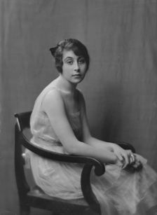 Adler, E., Miss, portrait photograph, 1917 May 26. Creator: Arnold Genthe