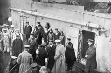 Admiral Jellicoe's farewell to Lord Kitchener, First World War, 1914-1916, (c1920)