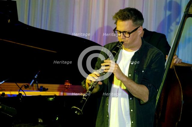 Adrian Cox (Guest), Joe Farnsworth-Sara Hanahan Quartet, Watermill Jazz Club, Dorking, Surrey, 2024 Creator: Brian O'Connor.