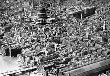 Aerial view of London, showing St Paul's Cathedral, 1926