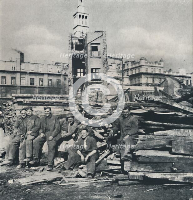 Against the ruins, 1941. Artist: Cecil Beaton.