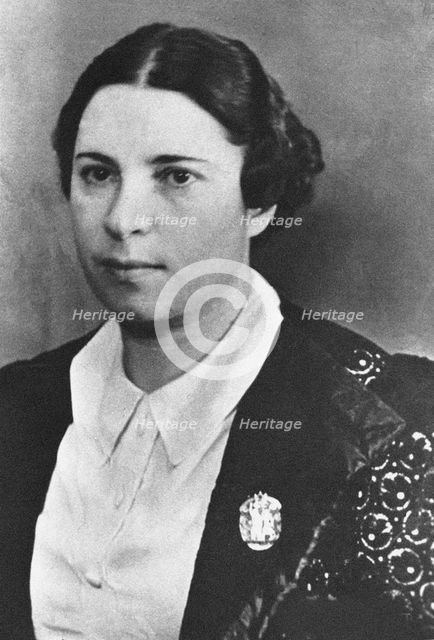 Agniya Lvovna Barto (1906-1981), Early 1930s.