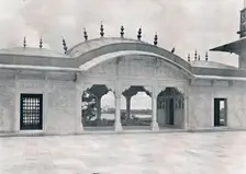 Agra. The Khas Mahal shewing the Taj c1910. Creator: Unknown