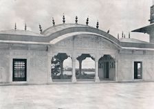 Agra. The Khas Mahal shewing the Taj c1910. Creator: Unknown