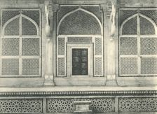 Agra. Screen of Sulim Chishti's Tomb, Futtehpur Sikri Creator: Unknown