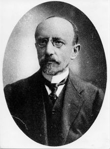 Ahad Haam (1856-1927), Hebrew essayist, 1905. Creator: Unknown