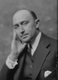 Aitken, Harry E., Mr., portrait photograph, ca. 1914. Creator: Arnold Genthe