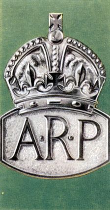Air Raid Precautions, cigarette card, British, 1938