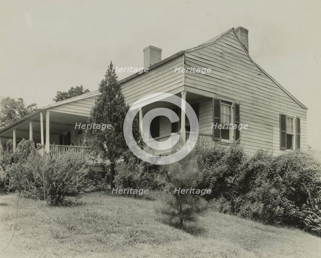 Airlie, Natchez, Adams County, Mississippi, 1938. Creator: Frances Benjamin Johnston.