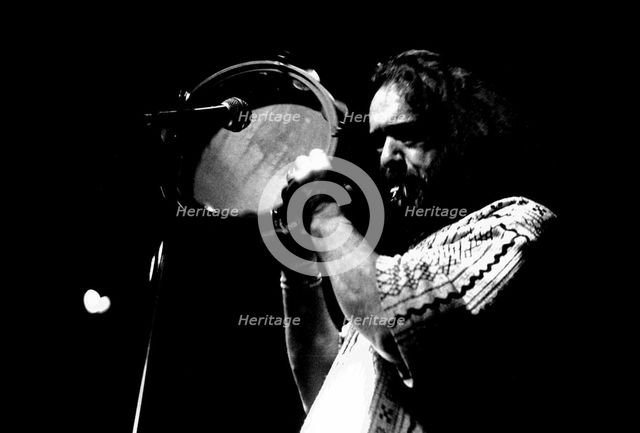 Airto Moreira, Ronnie Scott's, Soho, London, January, 1995.  Artist: Brian O'Connor.