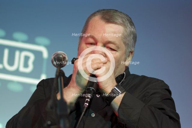 Alan Glen, Crawley Blues Festival, Hawth, Crawley, Oct 2015. Artist: Brian O'Connor.