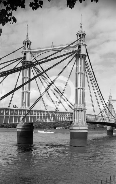 Albert Bridge, Chelsea, London, 1945-1980. Artist: Eric de Maré