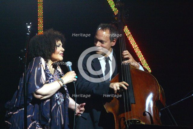 Alec Dankworth and Cleo Laine, Brecon Jazz Festival, Powys, Wales. Artist: Brian O'Connor