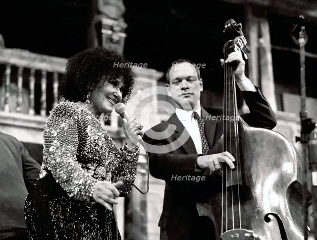 Alec Dankworth and Cleo Laine, The Globe, London, 2000.  Artist: Brian O'Connor
