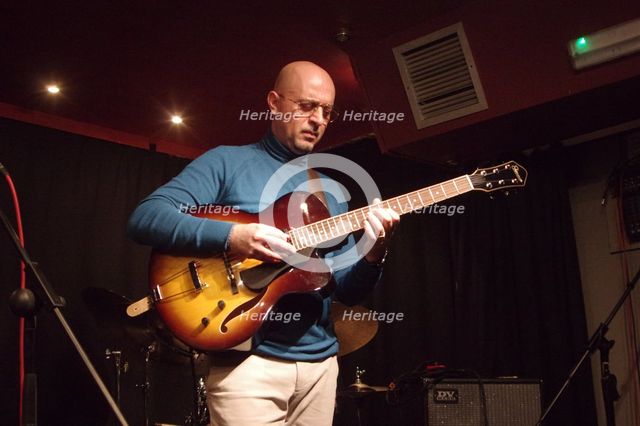 Alessio Menconi, Alessio Menconi, Nigel Price Quartet, Verdict Jazz Club, Brighton, E. Sussex, 2022. Creator: Brian O'Connor.
