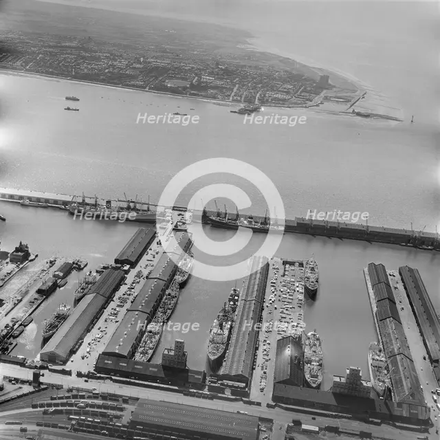 Alexandra Docks, Bootle, Sefton, Liverpool, 1964. Artist: Aerofilms.