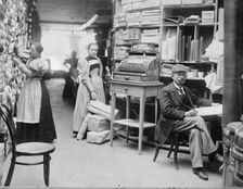 Alez Kunz, Berne, Switzerland, between 1895 and 1910. Creator: Unknown