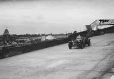 Alfa Romeo racing at Brooklands, 1938 or 1939. Artist: Bill Brunell