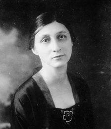Alice Schoemaker, Palmer Campaign, between 1910 and 1920. Creator: Harris & Ewing