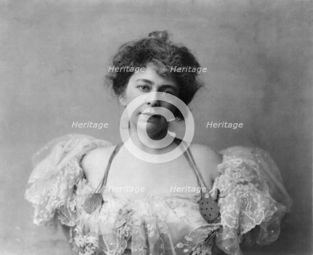 Alice (Pike) Barney, 1857-1931, between c1890 and c1910. Creator: Frances Benjamin Johnston.