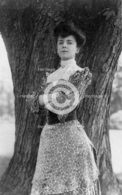 Alice (Roosevelt) Longworth, 1884-1980, 1902. Creator: Frances Benjamin Johnston.