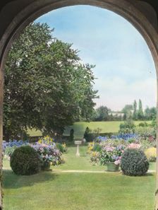 "Allgates," Horatio Gates Lloyd house, Cooperstown Road, Haverford, Pennsylvania, 1919. Creator: Frances Benjamin Johnston