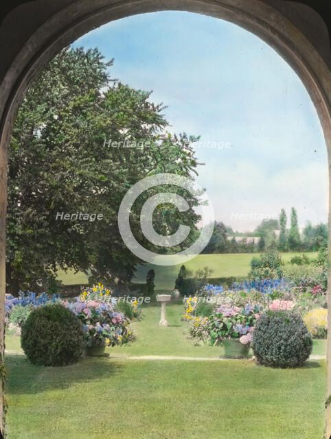 "Allgates," Horatio Gates Lloyd house, Cooperstown Road, Haverford, Pennsylvania, 1919. Creator: Frances Benjamin Johnston.