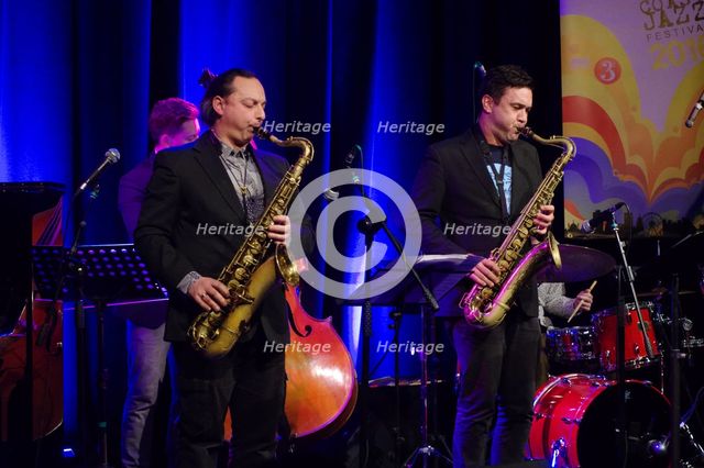 Allen Brandon and Alex Garnett, Ropetackle Arts Centre, Shoreham, West Sussex, Jan 2016. Artist: Brian O'Connor.