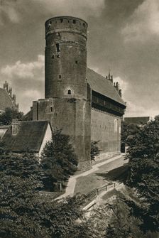 Allenstein (Ostpreussen) - Odrdensschloss 1931. Artist: Kurt Hielscher