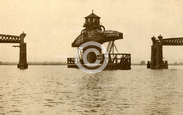 'Alloa Swing Bridge', 1930. Creator: Unknown.