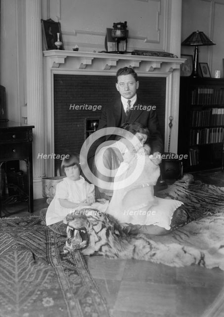 Alma Gluck & Efrem Zimbalist, 1918 or 1919. Creator: Bain News Service.