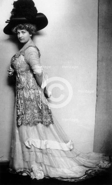 Alma Mahler, Austrian socialite and composer, c1908. Artist: Unknown
