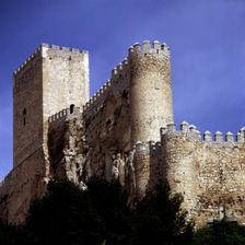 Almansa Castle, of Arab origin, it was built in the 15th century by the Marquis de Villena