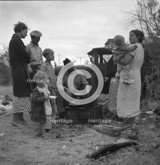 Along the highway near Bakersfield, California, 1935. Creator: Dorothea Lange.
