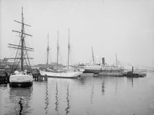 Along the river front, Jacksonville, Fla., c1904. Creator: Unknown