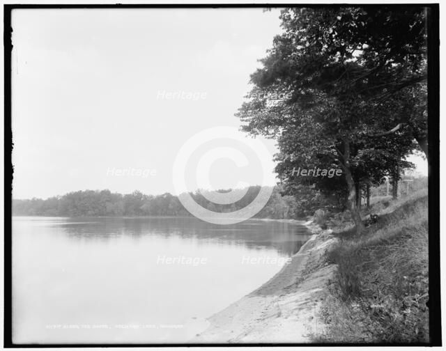 Along the shore, Orchard Lake, Michigan, between 1890 and 1901. Creator: Unknown.