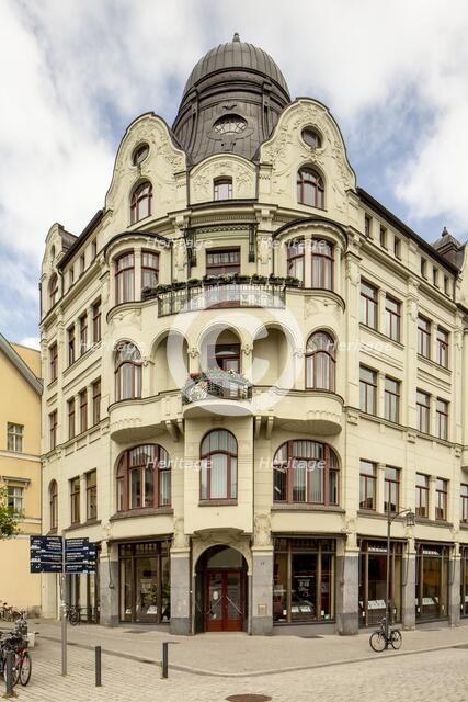 Apartment building, Hansahaus am Wielandplatz, Weimar, Germany, (1905), 2018. Rudolf Zapfe 1905. Artist: Alan John Ainsworth.